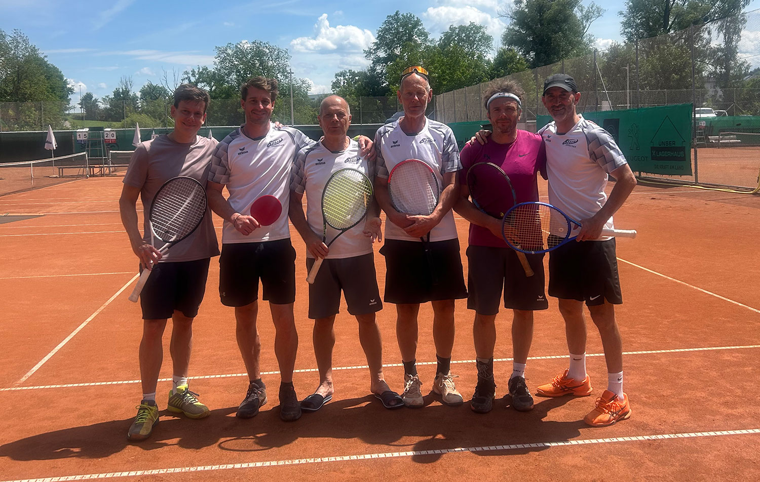 Herren 2: Max Müller-Guttenbrunn, Christoph Lueger, Fred Oberbramberger, Rudi Oberbramberger, Markus Auer, Alexander Grosser Herren 2: Max Müller-Guttenbrunn, Christoph Lueger, Fred Oberbramberger, Rudi Oberbramberger, Markus Auer, Alexander Grosser