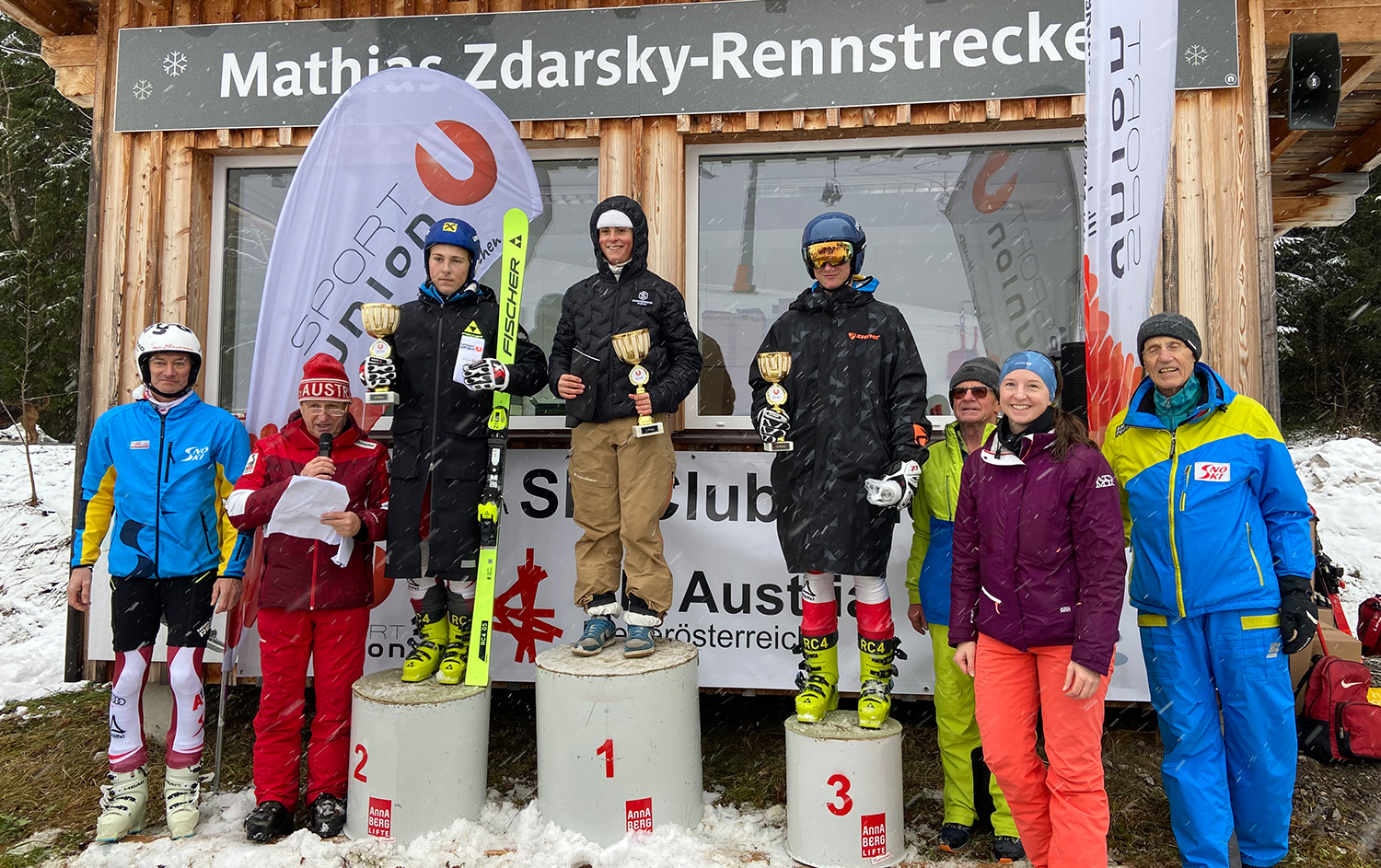 Siegerpodest Schüler S16m mit Sieger Thomas Heigl